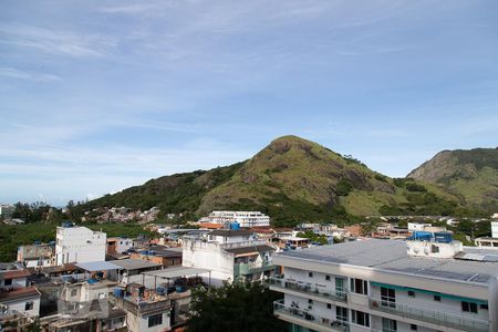 Apartamento à venda com 58m², 2 quartos e 1 vaga Apartamento à venda com 58m², 2 quartos e 1 vagaVista dos Quartos