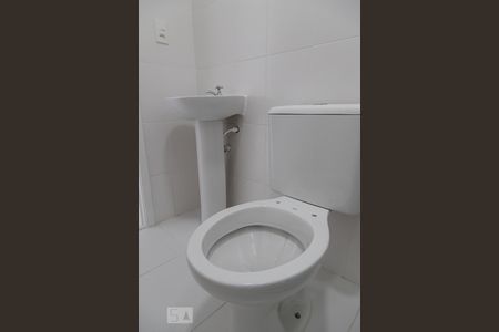 Apartamento à venda com 58m², 2 quartos e 1 vaga Apartamento à venda com 58m², 2 quartos e 1 vagaBanheiro da Suíte
