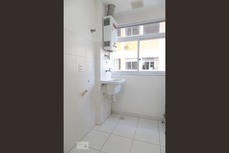 Apartamento à venda com 58m², 2 quartos e 1 vaga Apartamento à venda com 58m², 2 quartos e 1 vagaÁrea de Serviço