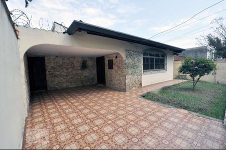 Casa à venda com 150m², 4 quartos e 2 vagasFrente da Casa