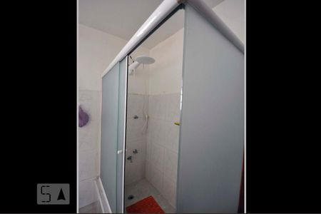 Casa à venda com 150m², 4 quartos e 2 vagasBanheiro da Suíte