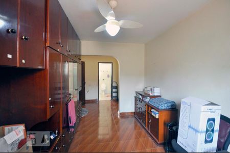 Casa à venda com 150m², 4 quartos e 2 vagasQuarto 3 Suíte