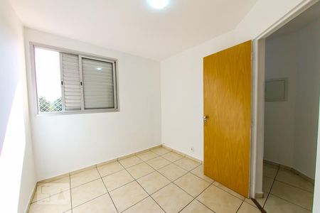 Quarto 1 de apartamento para alugar com 2 quartos, 52m² em Jardim Terezópolis, Guarulhos