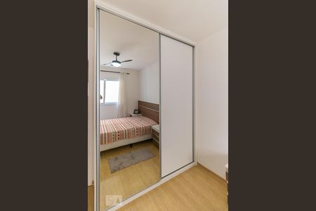 Apartamento à venda com 47m², 1 quarto e 1 vaga Apartamento à venda com 47m², 1 quarto e 1 vagaQuarto da suíte - Armários