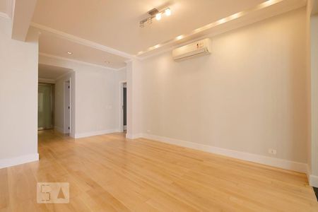 Sala de apartamento para alugar com 3 quartos, 200m² em Jardim Paulista, São Paulo