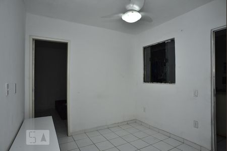 Sala de casa à venda com 1 quarto, 36m² em Curicica, Rio de Janeiro