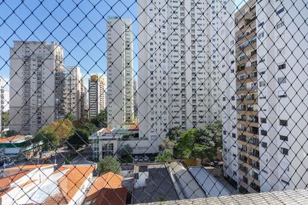Apartamento à venda com 244m², 4 quartos e 3 vagas Apartamento à venda com 244m², 4 quartos e 3 vagasSuite 1  vista