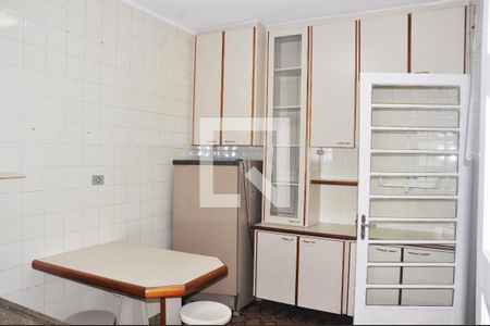 Apartamento à venda com 85m², 2 quartos e sem vagaCozinha