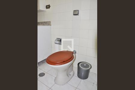 Apartamento à venda com 85m², 2 quartos e sem vagaBanheiro