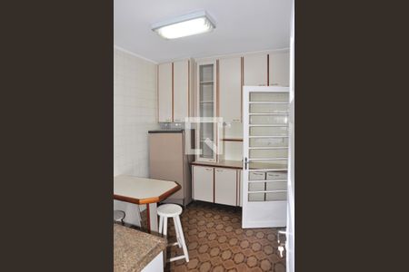 Apartamento à venda com 85m², 2 quartos e sem vagaCozinha