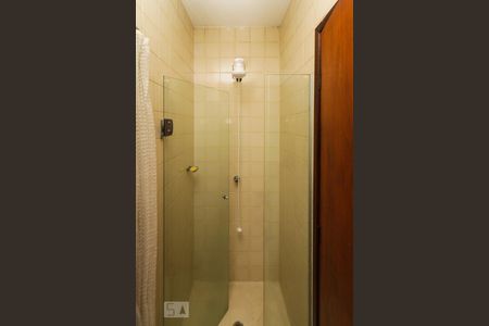 Casa à venda com 340m², 7 quartos e 2 vagas Casa à venda com 340m², 7 quartos e 2 vagasBanheiro de Serviço