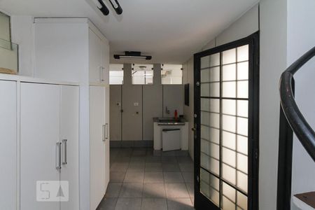 Casa à venda com 340m², 7 quartos e 2 vagas Casa à venda com 340m², 7 quartos e 2 vagasÁrea de Serviço