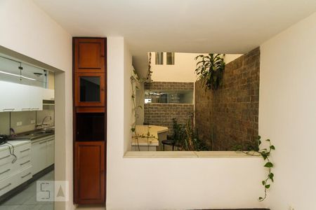 Casa à venda com 340m², 7 quartos e 2 vagas Casa à venda com 340m², 7 quartos e 2 vagasCopa