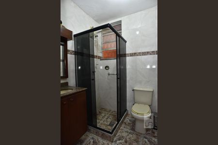 Banheiro de casa para alugar com 4 quartos, 280m² em Freguesia (jacarepaguá), Rio de Janeiro