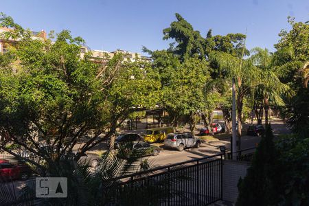 Apartamento à venda com 225m², 3 quartos e 2 vagasVista