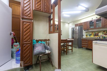 Apartamento à venda com 225m², 3 quartos e 2 vagasÁrea de Serviço