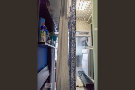 Apartamento à venda com 74m², 2 quartos e 1 vaga Apartamento à venda com 74m², 2 quartos e 1 vagaÁrea de Serviço