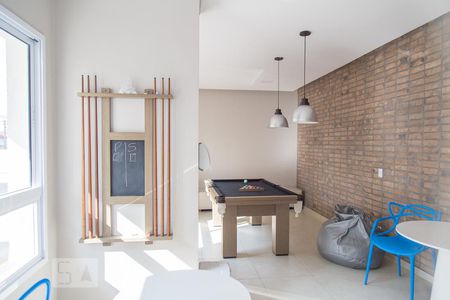 Apartamento à venda com 74m², 2 quartos e 1 vaga Apartamento à venda com 74m², 2 quartos e 1 vagaSalão de jogos