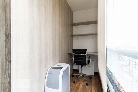 Varanda de kitnet/studio à venda com 1 quarto, 36m² em Cambuci, São Paulo