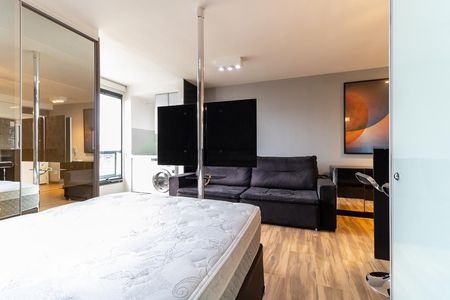 Quarto de kitnet/studio à venda com 1 quarto, 36m² em Cambuci, São Paulo