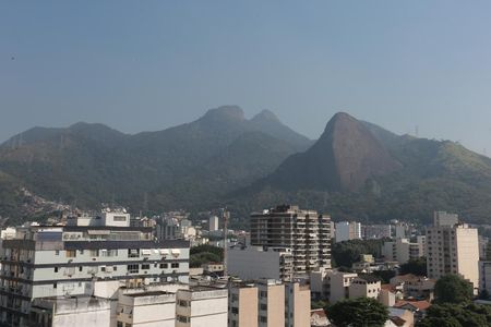 Apartamento à venda com 98m², 2 quartos e 2 vagasVista do Terraço