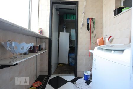 Apartamento à venda com 98m², 2 quartos e 2 vagasCozinha