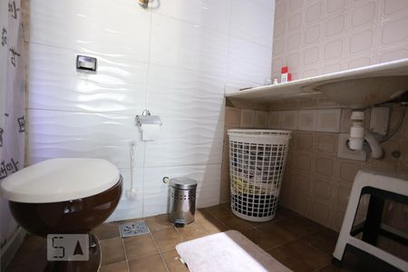 Apartamento à venda com 98m², 2 quartos e 2 vagasBanheiro da Suíte