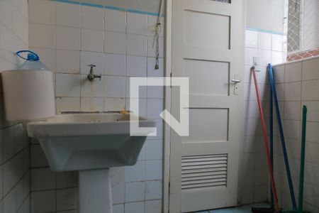Apartamento para alugar com 112m², 3 quartos e sem vaga Apartamento para alugar com 112m², 3 quartos e sem vagaLavanderia