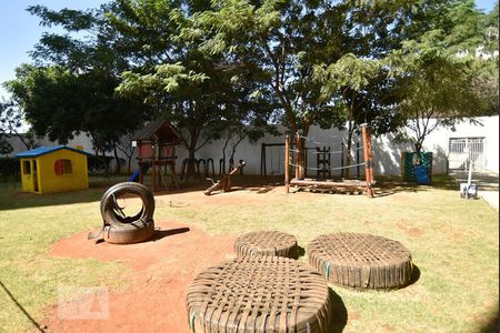 Apartamento à venda com 63m², 2 quartos e 1 vagaÁrea Comum - Playground