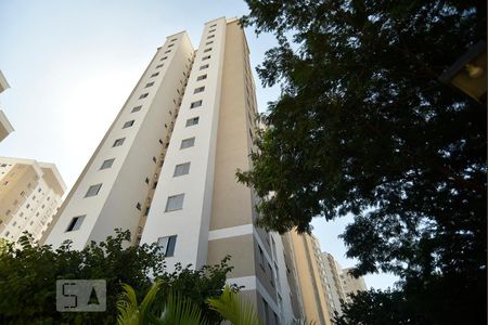Apartamento à venda com 63m², 2 quartos e 1 vagaÁrea comum - Fachada
