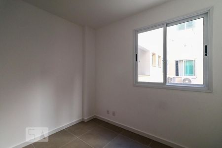 Quarto 1 de apartamento para alugar com 3 quartos, 85m² em Recreio dos Bandeirantes, Rio de Janeiro