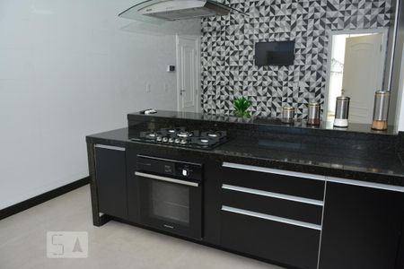 Casa à venda com 460m², 4 quartos e 3 vagasCozinha