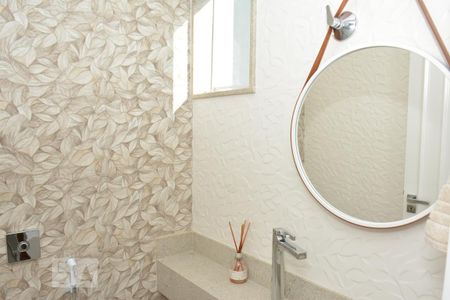 Casa à venda com 460m², 4 quartos e 3 vagasBanheiro 6