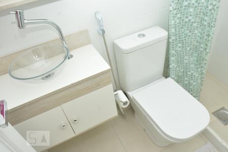 Casa à venda com 460m², 4 quartos e 3 vagasBanheiro 5