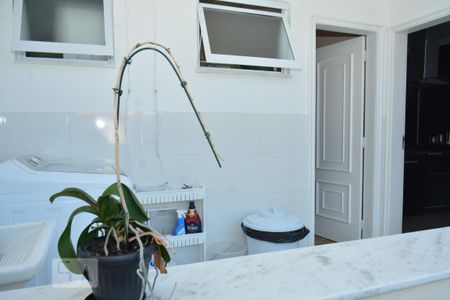 Casa à venda com 460m², 4 quartos e 3 vagasDetalhe da area de serviço