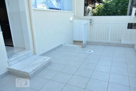 Casa à venda com 460m², 4 quartos e 3 vagasDetalhe da area de serviço