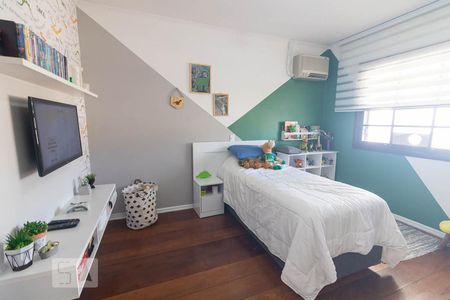 Casa à venda com 298m², 3 quartos e 3 vagasQuarto 2