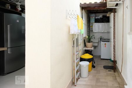 Casa à venda com 90m², 4 quartos e sem vagaÁrea de Serviço