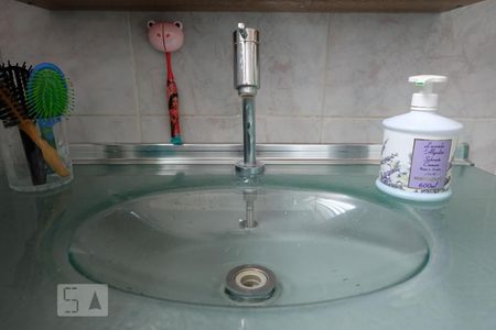 Casa à venda com 90m², 4 quartos e sem vagaBanheiro