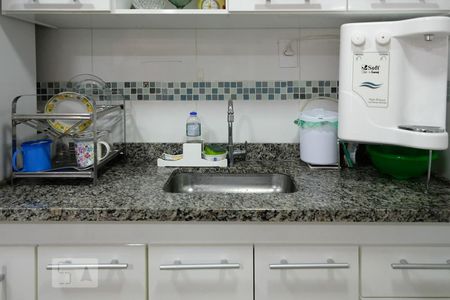 Casa à venda com 90m², 4 quartos e sem vagaCozinha da Kitnet anexa
