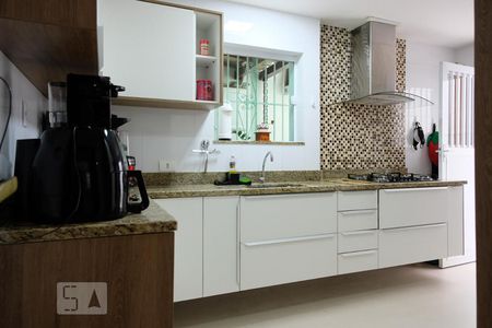 Casa à venda com 90m², 4 quartos e sem vagaCozinha