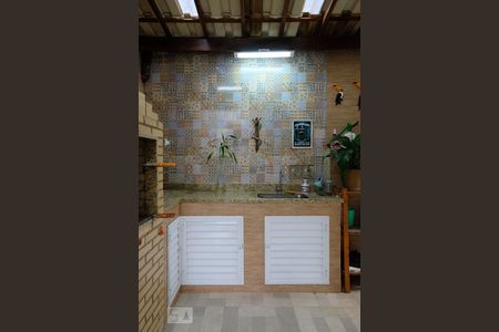 Casa à venda com 90m², 4 quartos e sem vagaÁrea externa - Churrasqueira