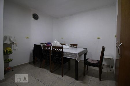 Casa à venda com 150m², 3 quartos e 2 vagasCozinha