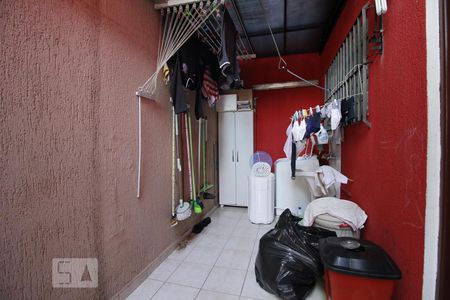 Casa à venda com 150m², 3 quartos e 2 vagasExterno