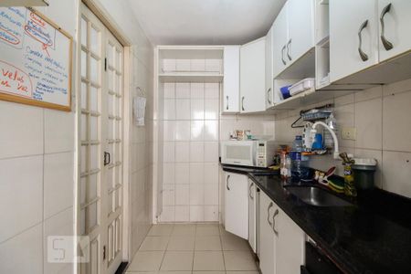 Apartamento para alugar com 56m², 2 quartos e 1 vagaCozinha 