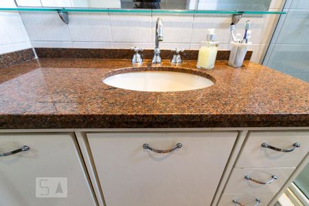 Apartamento à venda com 92m², 2 quartos e 2 vagas Apartamento à venda com 92m², 2 quartos e 2 vagassuíte