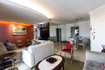 Apartamento à venda com 92m², 2 quartos e 2 vagas Apartamento à venda com 92m², 2 quartos e 2 vagasSala