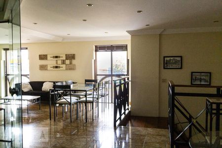 Apartamento à venda com 92m², 2 quartos e 2 vagas Apartamento à venda com 92m², 2 quartos e 2 vagasHall de Entrada