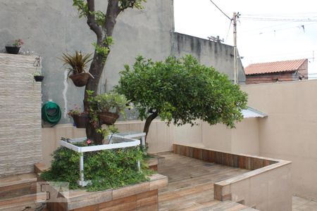 Casa à venda com 250m², 2 quartos e 2 vagasQuintal