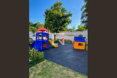 Apartamento à venda com 60m², 2 quartos e 2 vagas Apartamento à venda com 60m², 2 quartos e 2 vagasÁrea comum - Playground